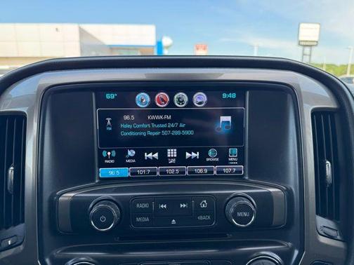 Graphite Metallic 2017 Chevrolet Silverado 1500 High Country