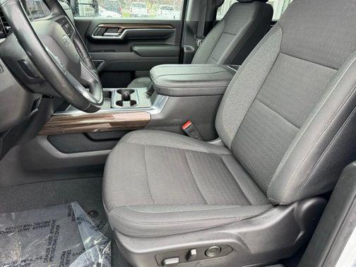 Summit White 2024 Chevrolet Silverado 3500 LT