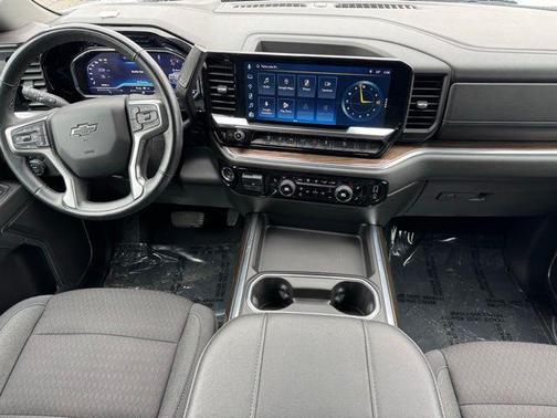 Summit White 2024 Chevrolet Silverado 3500 LT