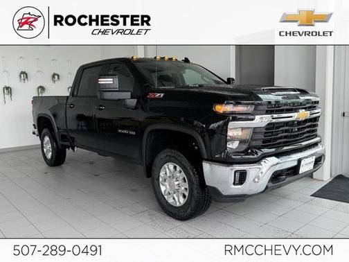 2025 Chevrolet Silverado 3500 LT
