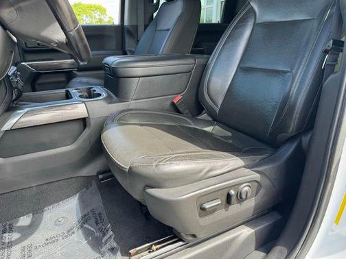 Summit White 2020 Chevrolet Silverado 3500 LTZ