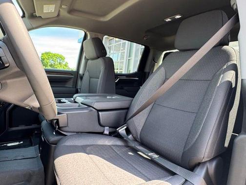 Summit White 2026 Chevrolet Silverado 1500 LT