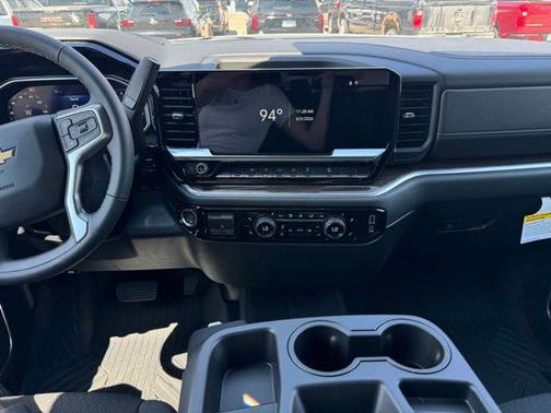 Summit White 2026 Chevrolet Silverado 1500 LT