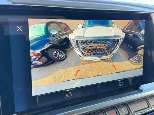 Summit White 2023 Chevrolet Silverado 1500 LT