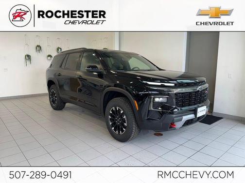 Mosaic Black Metallic 2026 Chevrolet Traverse AWD Z71