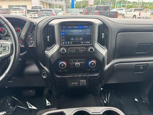 Summit White 2022 Chevrolet Silverado 1500 Limited 1LT