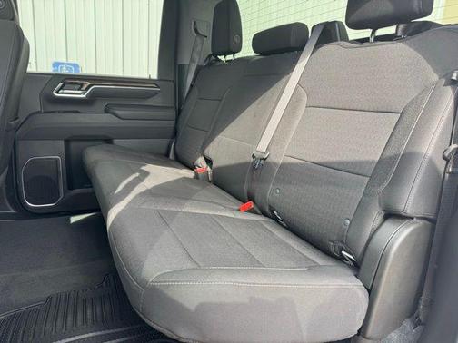 Summit White 2025 Chevrolet Silverado 2500 LT