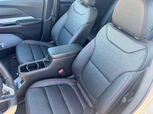 Sterling Gray Metallic 2027 Chevrolet Bolt RS