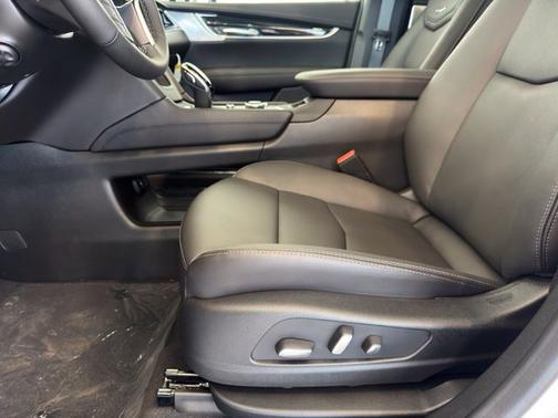 Crystal White 2026 Cadillac XT5 Premium Luxury