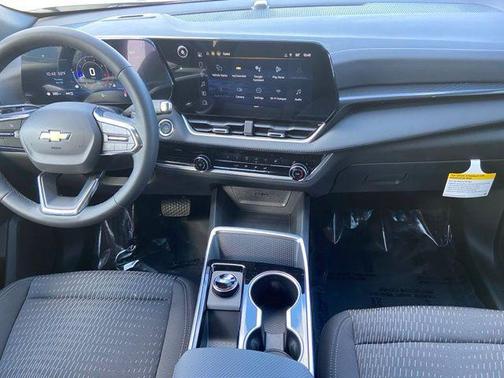 Sterling 2026 Chevrolet Equinox 1LT