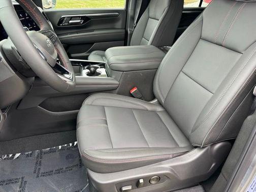 2026 Chevrolet Tahoe 4WD RST