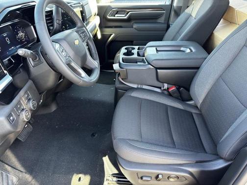 2026 Chevrolet Silverado 3500 LT