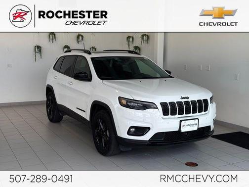 Bright White Clearcoat 2023 Jeep Cherokee Altitude