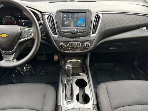 2017 Chevrolet Malibu Hybrid Base