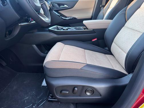 Radiant Red Tintcoat 2027 Chevrolet Equinox AWD ACTIV