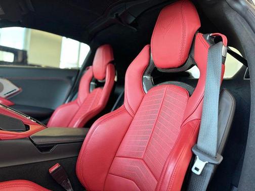 2020 Chevrolet Corvette Stingray w/3LT