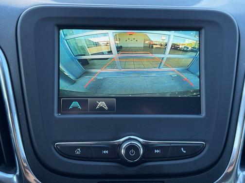 Pepperdust Metallic 2018 Chevrolet Equinox LT