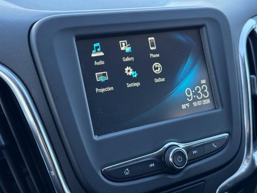 Pepperdust Metallic 2018 Chevrolet Equinox LT