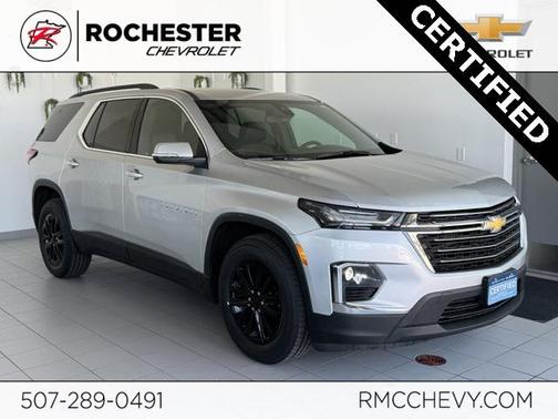 2022 Chevrolet Traverse LT Leather
