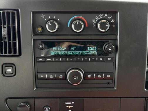 2023 Chevrolet Express 2500 RWD 2500 Regular Wheelbase WT