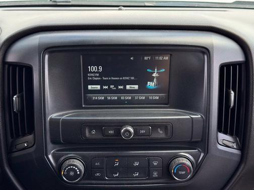 White 2018 Chevrolet Silverado 1500 Custom