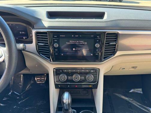 2021 Volkswagen Atlas 3.6L SEL