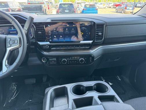 Summit White 2023 Chevrolet Silverado 1500 LT