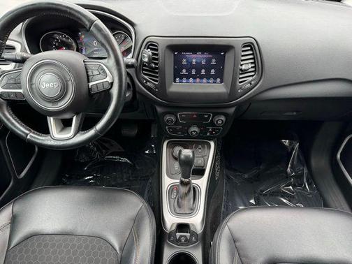 Jazz Blue Pearlcoat 2018 Jeep Compass Latitude