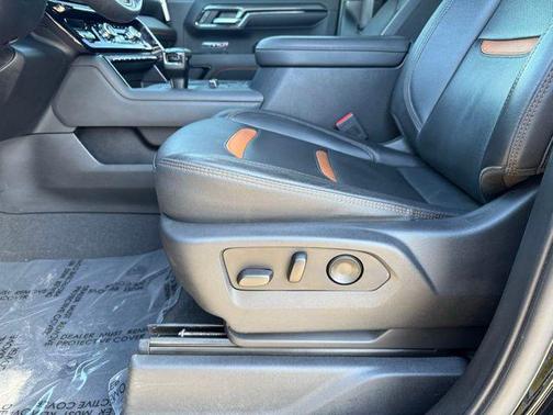Onyx Black 2023 GMC Sierra 1500 AT4