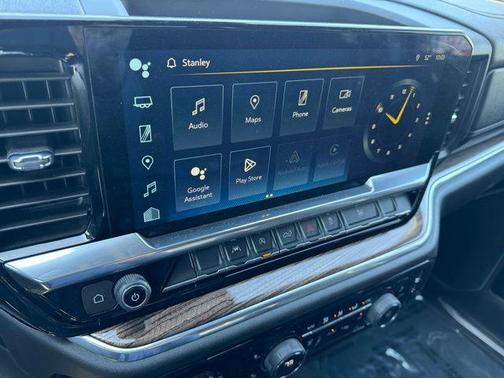 Sterling Gray Metallic 2024 Chevrolet Silverado 1500 LT