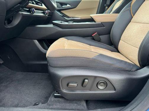 Reef Blue Metallic 2025 Chevrolet Equinox AWD ACTIV