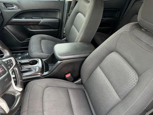 Sky 2019 GMC Canyon SLE