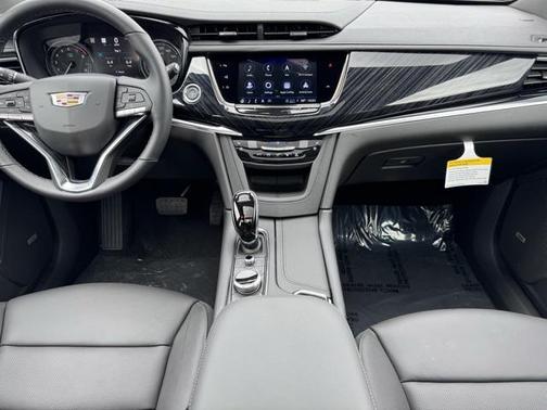 2025 Cadillac XT6 Premium Luxury AWD