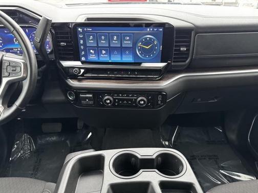 2024 Chevrolet Silverado 3500 LT