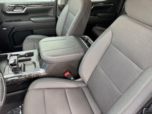 Dark Ash Metallic 2024 Chevrolet Silverado 1500 RST
