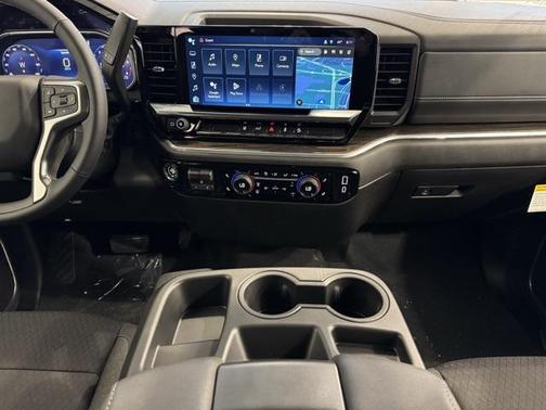 2026 Chevrolet Silverado 3500 LT