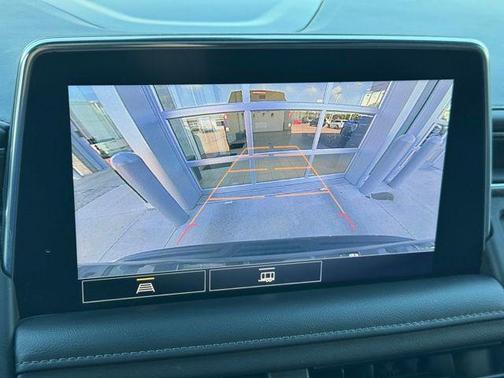 Shadow Gray Metallic 2021 Chevrolet Suburban 4WD Z71