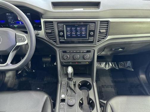 2022 Volkswagen Atlas 2.0T SE