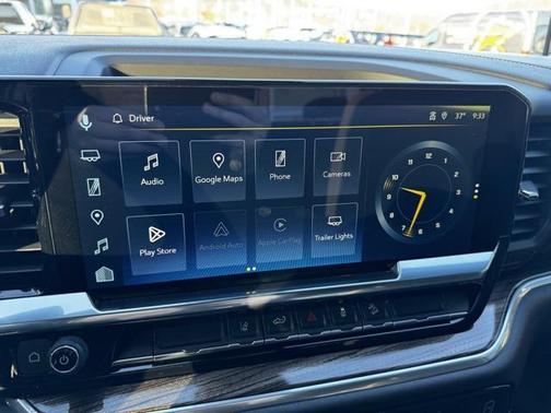 2025 Chevrolet Silverado 3500 LT