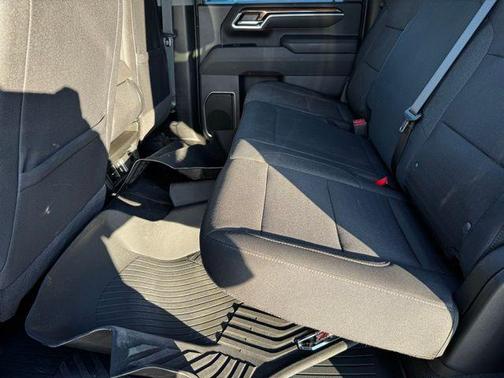 2025 Chevrolet Silverado 3500 LT