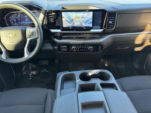 2025 Chevrolet Silverado 3500 LT