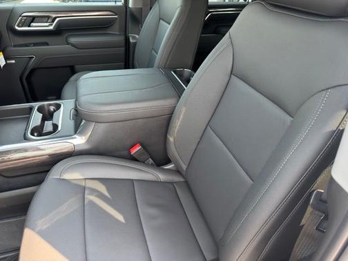Summit White 2026 Chevrolet Silverado 3500 LTZ