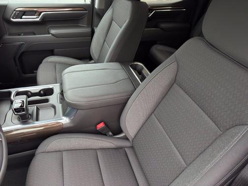 Sterling Gray Metallic 2026 Chevrolet Silverado 1500 LT