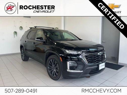 Mosaic Black Metallic 2023 Chevrolet Traverse RS