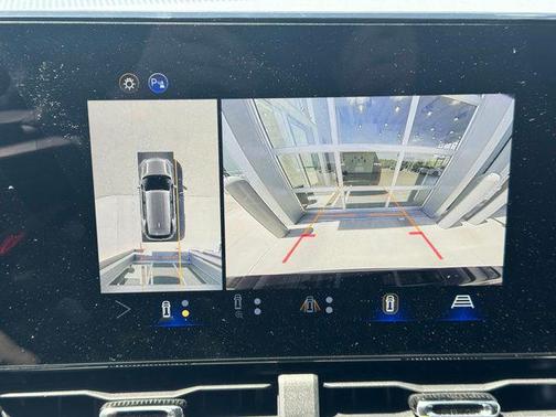 Mosaic Black Metallic 2025 Chevrolet Equinox 1LT