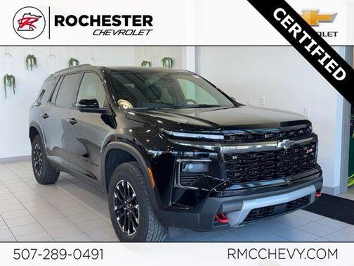 Mosaic Black Metallic 2024 Chevrolet Traverse Z71