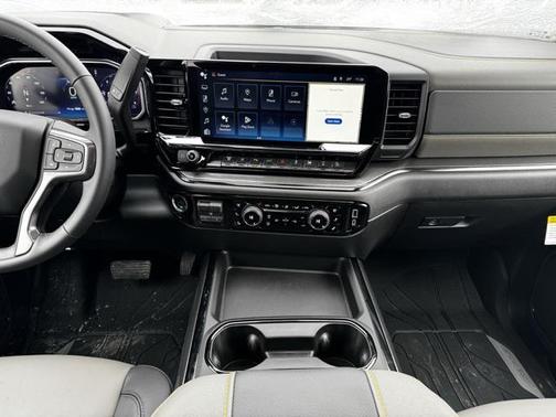 2026 Chevrolet Silverado 2500 Crew Cab, Standard Bed, XR2, 4WD