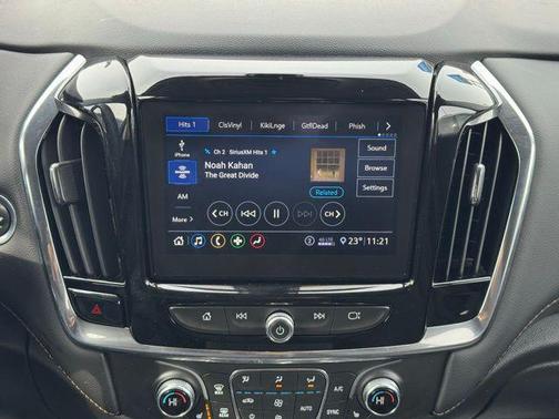 2021 Chevrolet Traverse LT Cloth