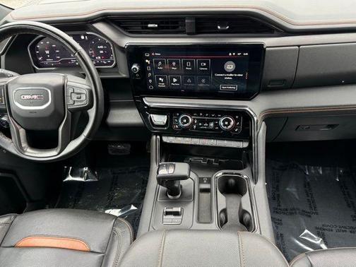 Summit White 2023 GMC Sierra 1500 AT4