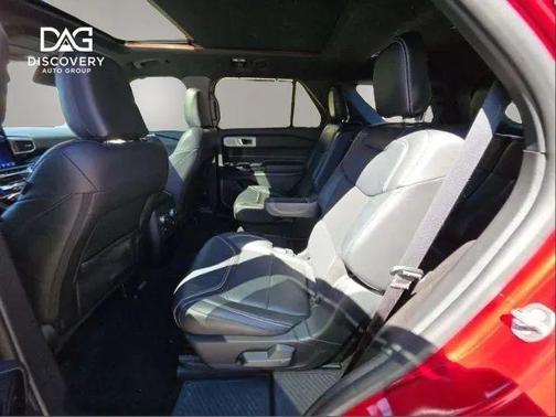 Rapid Red Metallic Tinted Clearcoat 2021 Ford Explorer ST